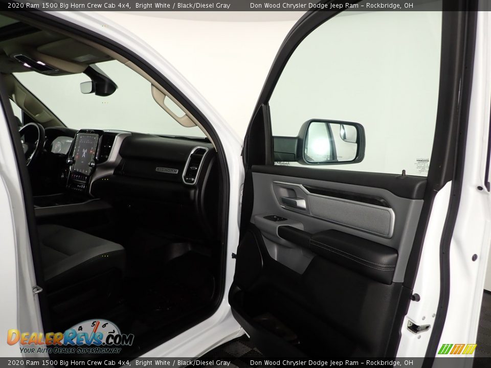 2020 Ram 1500 Big Horn Crew Cab 4x4 Bright White / Black/Diesel Gray Photo #29