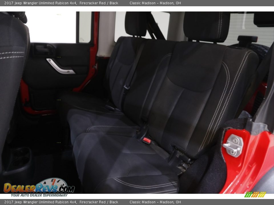 2017 Jeep Wrangler Unlimited Rubicon 4x4 Firecracker Red / Black Photo #18