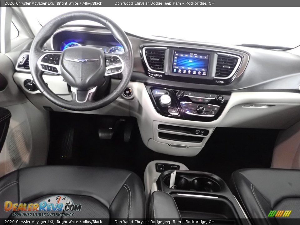 2020 Chrysler Voyager LXi Bright White / Alloy/Black Photo #25