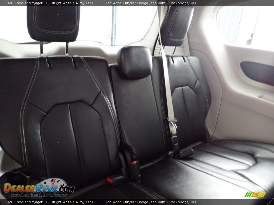 2020 Chrysler Voyager LXi Bright White / Alloy/Black Photo #31