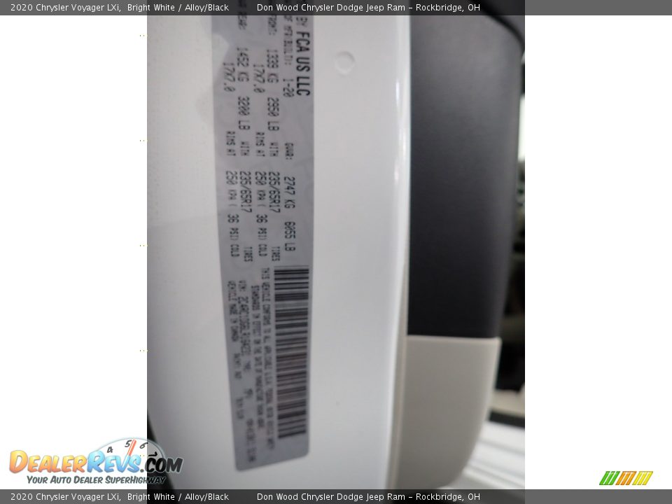 2020 Chrysler Voyager LXi Bright White / Alloy/Black Photo #34