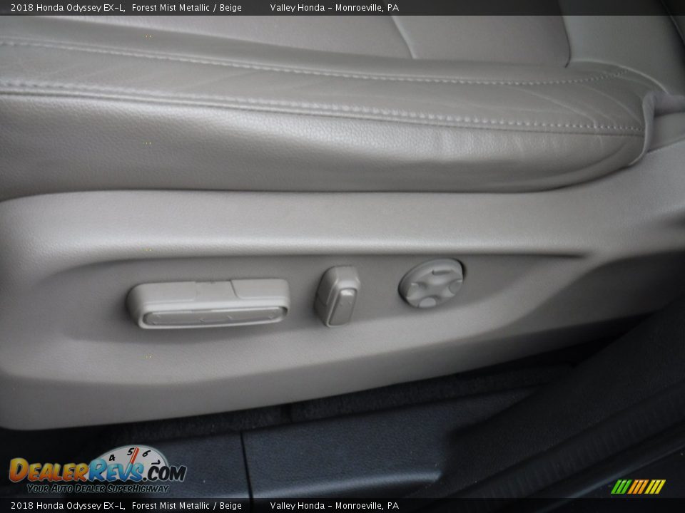2018 Honda Odyssey EX-L Forest Mist Metallic / Beige Photo #15
