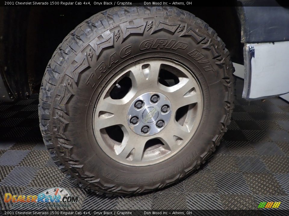 2001 Chevrolet Silverado 1500 Regular Cab 4x4 Onyx Black / Graphite Photo #27