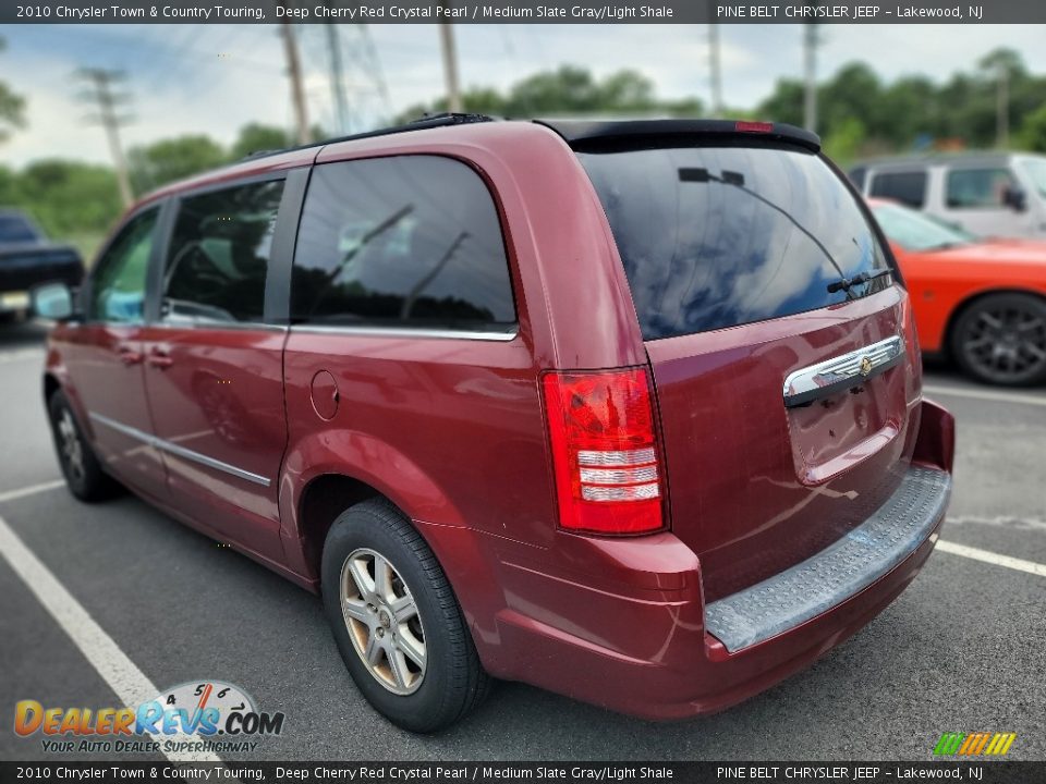 2010 Chrysler Town & Country Touring Deep Cherry Red Crystal Pearl / Medium Slate Gray/Light Shale Photo #7