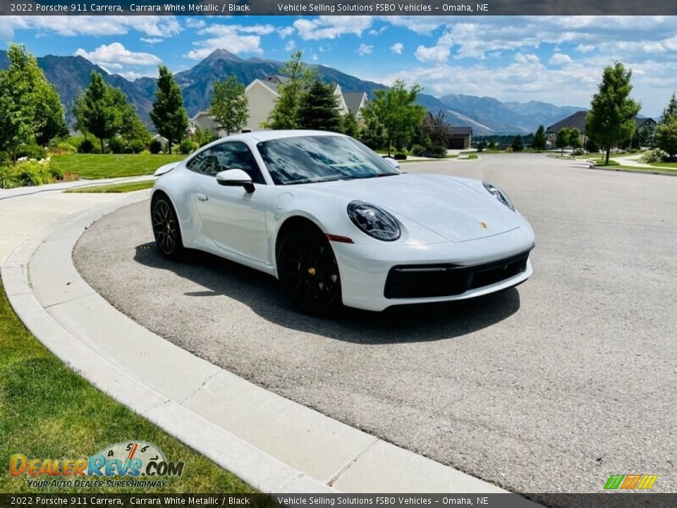 Front 3/4 View of 2022 Porsche 911 Carrera Photo #2