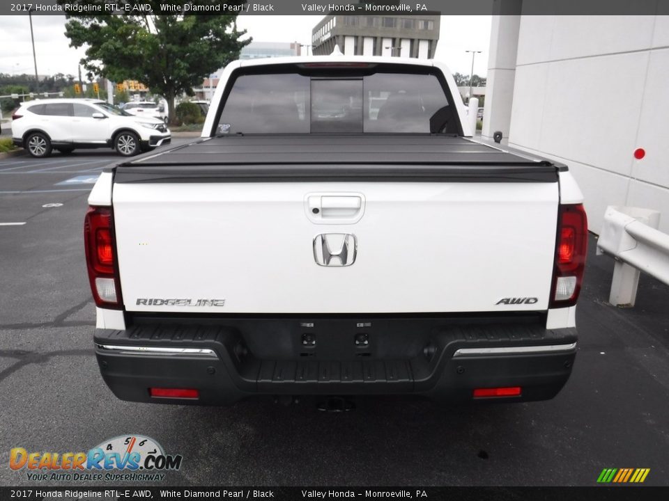 2017 Honda Ridgeline RTL-E AWD White Diamond Pearl / Black Photo #10