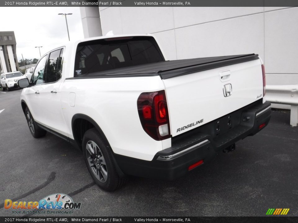 2017 Honda Ridgeline RTL-E AWD White Diamond Pearl / Black Photo #11