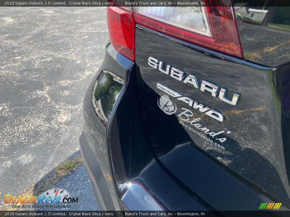 2018 Subaru Outback 2.5i Limited Crystal Black Silica / Ivory Photo #36