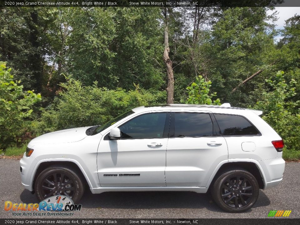 Bright White 2020 Jeep Grand Cherokee Altitude 4x4 Photo #1
