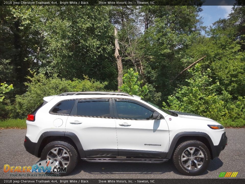 2018 Jeep Cherokee Trailhawk 4x4 Bright White / Black Photo #5