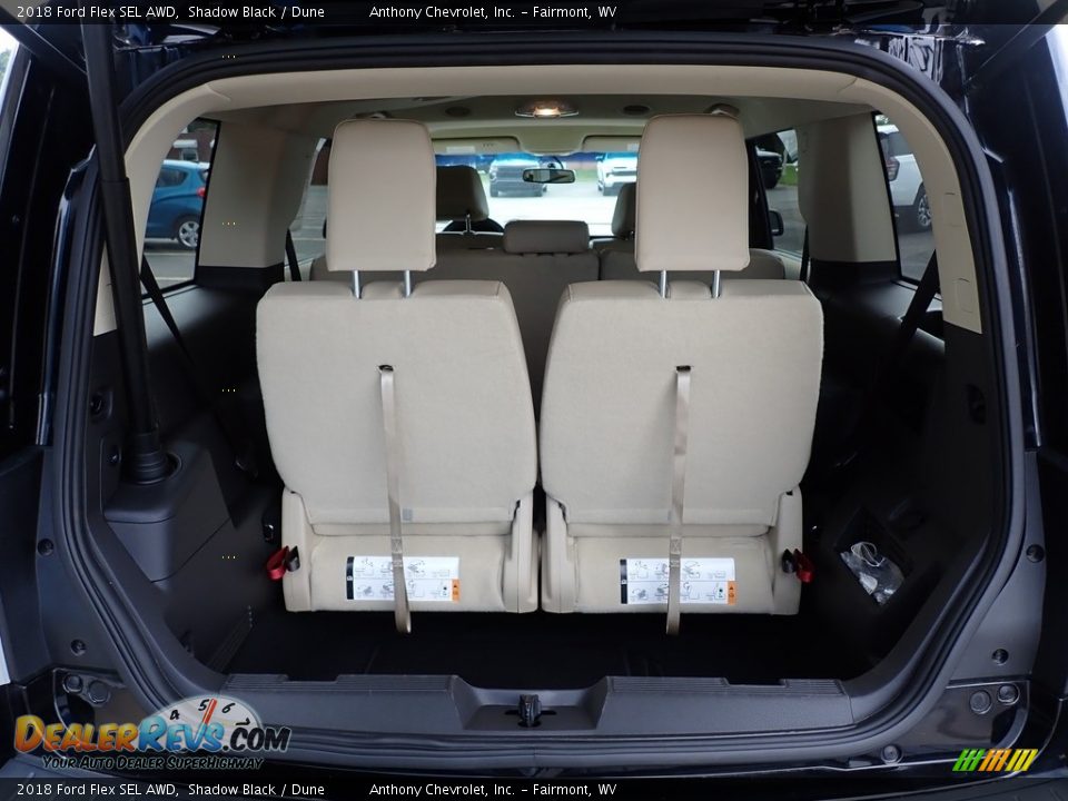 2018 Ford Flex SEL AWD Trunk Photo #5