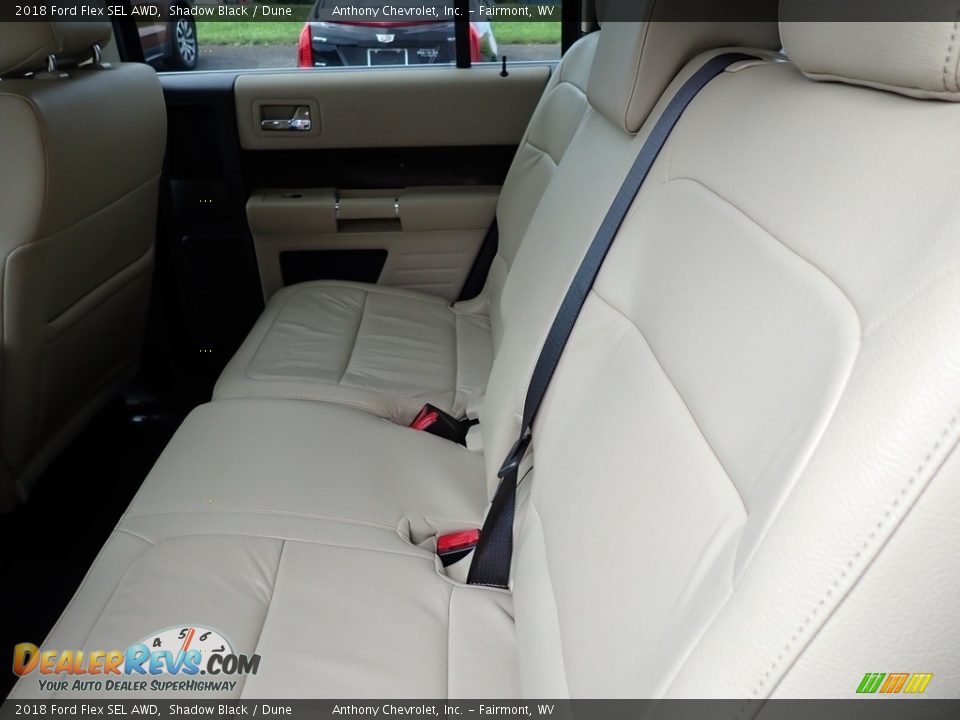 Rear Seat of 2018 Ford Flex SEL AWD Photo #12