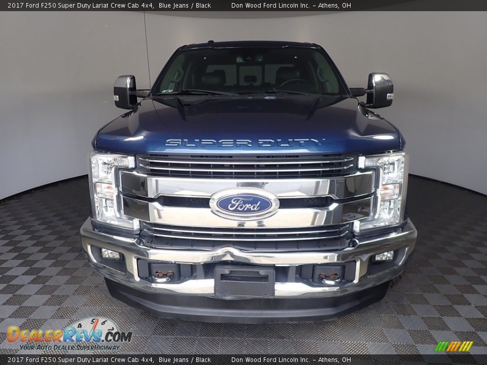 2017 Ford F250 Super Duty Lariat Crew Cab 4x4 Blue Jeans / Black Photo #8