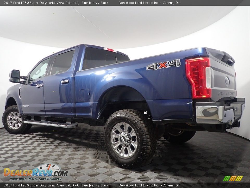 2017 Ford F250 Super Duty Lariat Crew Cab 4x4 Blue Jeans / Black Photo #14
