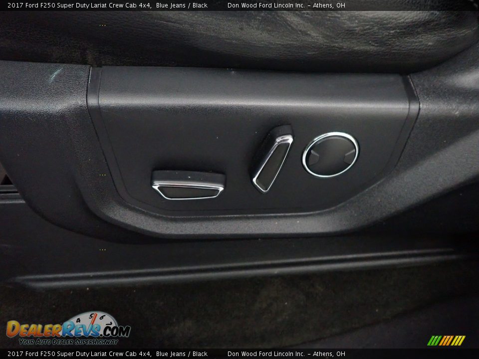 2017 Ford F250 Super Duty Lariat Crew Cab 4x4 Blue Jeans / Black Photo #26