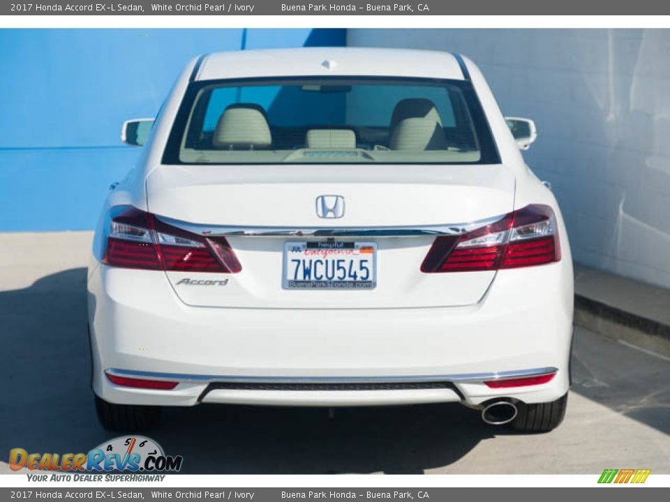 2017 Honda Accord EX-L Sedan White Orchid Pearl / Ivory Photo #9