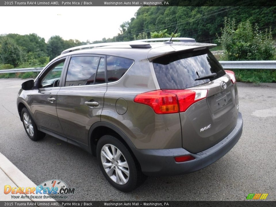 2015 Toyota RAV4 Limited AWD Pyrite Mica / Black Photo #14