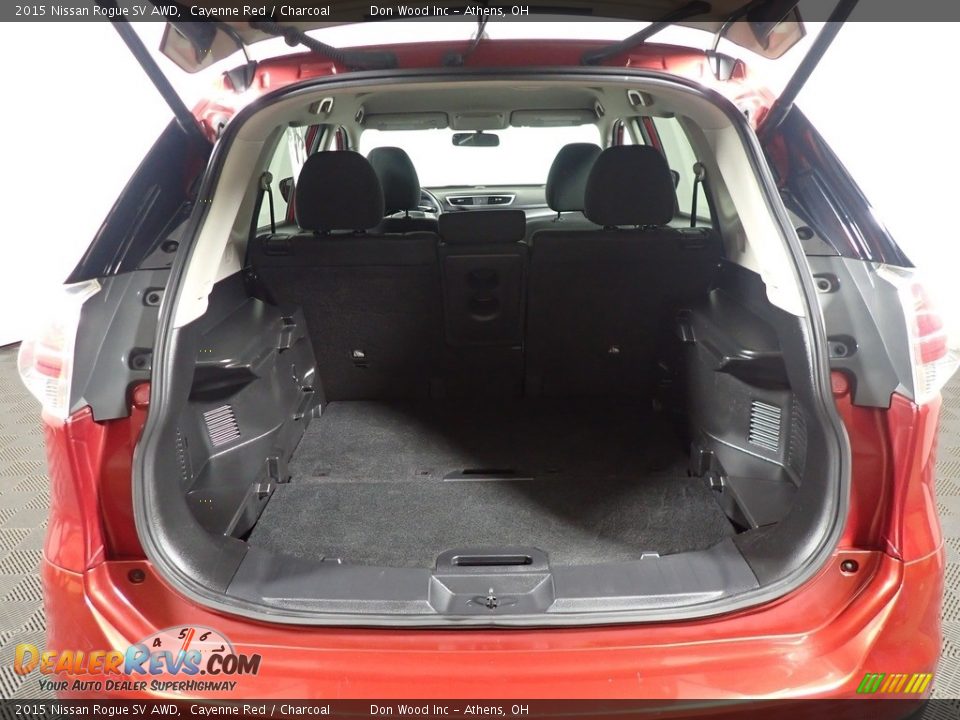 2015 Nissan Rogue SV AWD Cayenne Red / Charcoal Photo #15