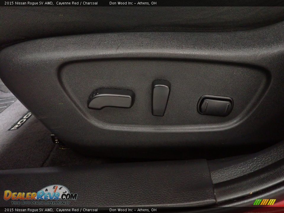 2015 Nissan Rogue SV AWD Cayenne Red / Charcoal Photo #21