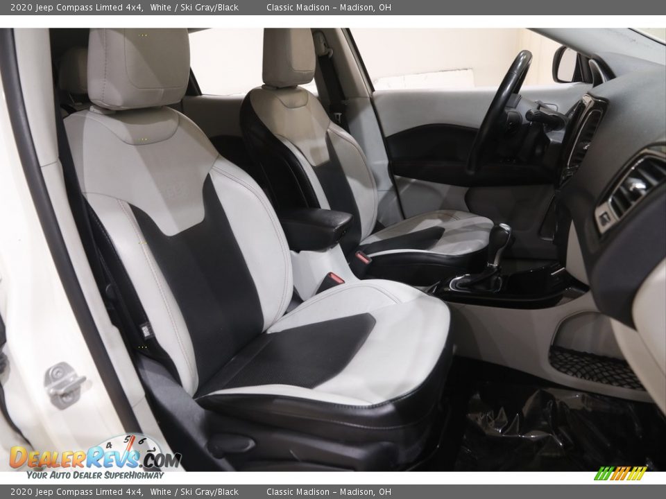 2020 Jeep Compass Limted 4x4 White / Ski Gray/Black Photo #17