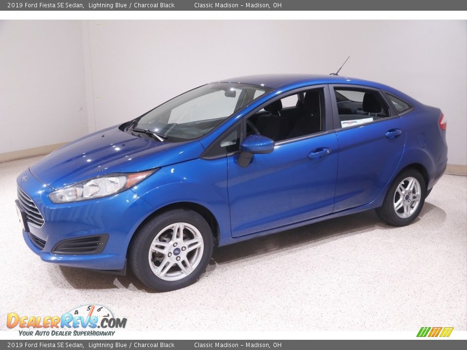 2019 Ford Fiesta SE Sedan Lightning Blue / Charcoal Black Photo #3