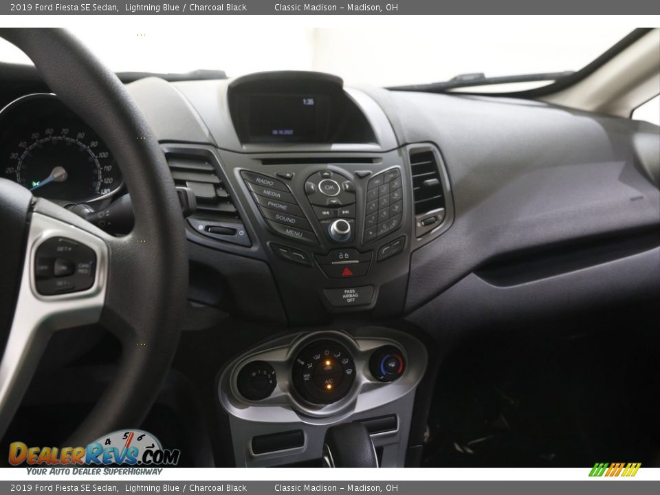 2019 Ford Fiesta SE Sedan Lightning Blue / Charcoal Black Photo #8