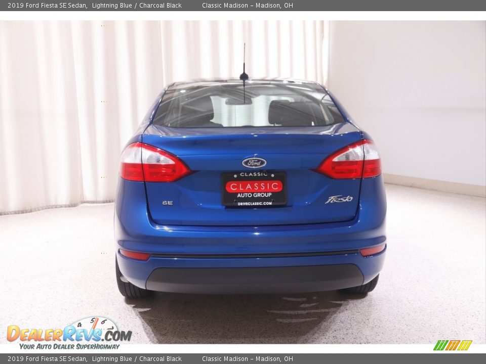 2019 Ford Fiesta SE Sedan Lightning Blue / Charcoal Black Photo #18