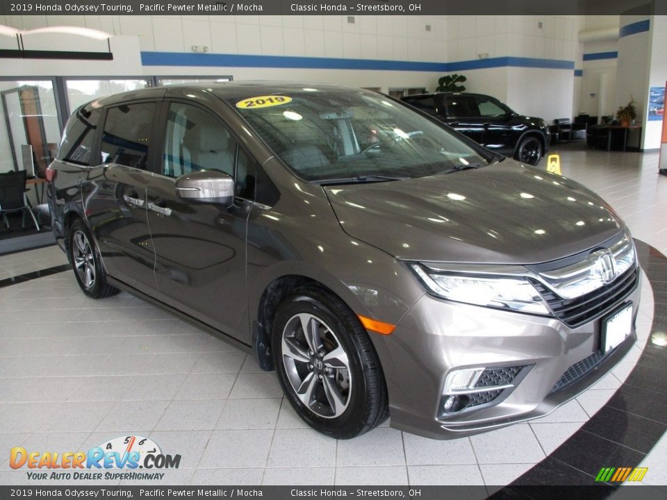 2019 Honda Odyssey Touring Pacific Pewter Metallic / Mocha Photo #3