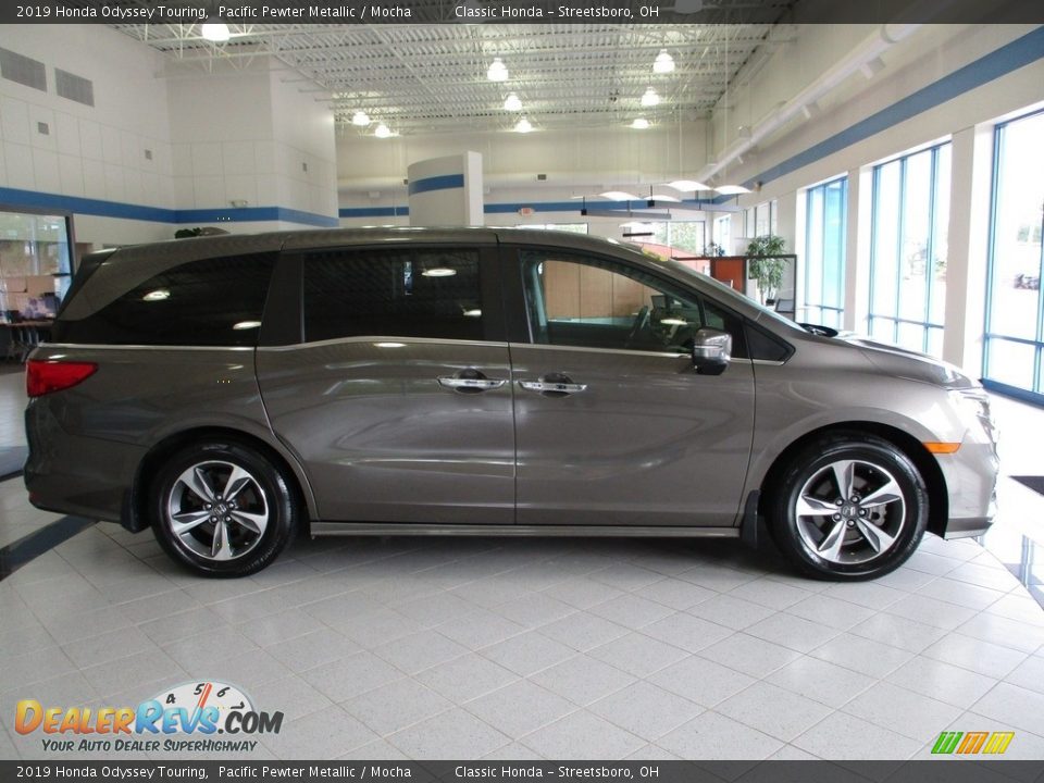 2019 Honda Odyssey Touring Pacific Pewter Metallic / Mocha Photo #4