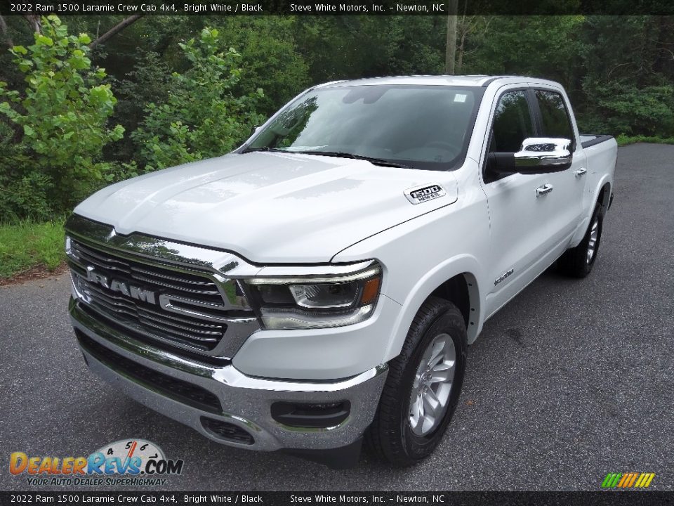 2022 Ram 1500 Laramie Crew Cab 4x4 Bright White / Black Photo #2