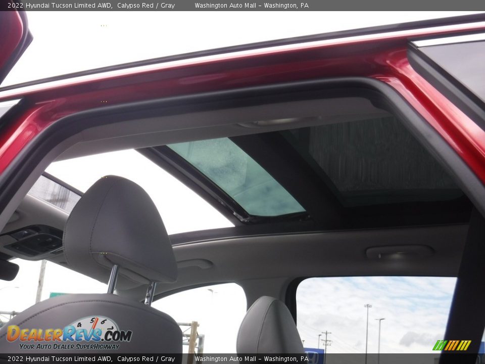 2022 Hyundai Tucson Limited AWD Calypso Red / Gray Photo #10