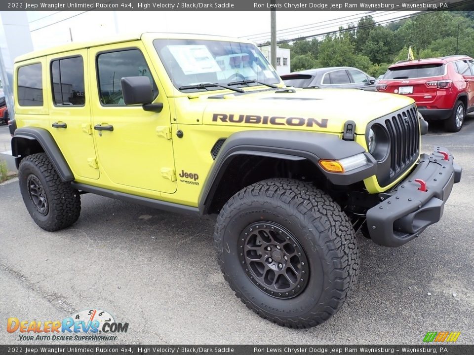 Front 3/4 View of 2022 Jeep Wrangler Unlimited Rubicon 4x4 Photo #8