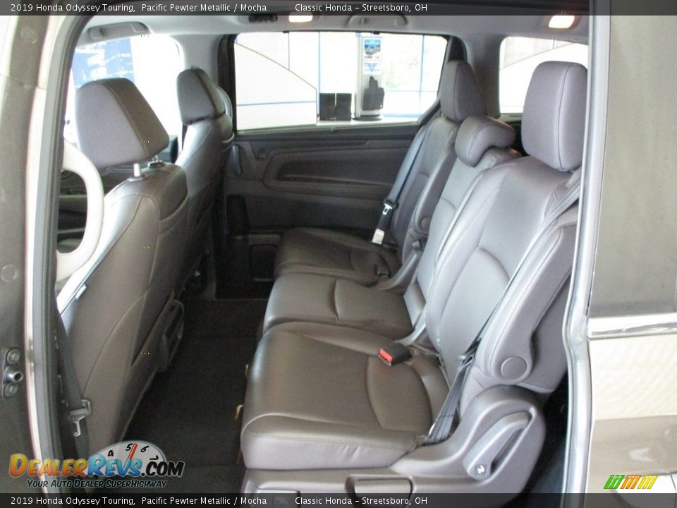 2019 Honda Odyssey Touring Pacific Pewter Metallic / Mocha Photo #26