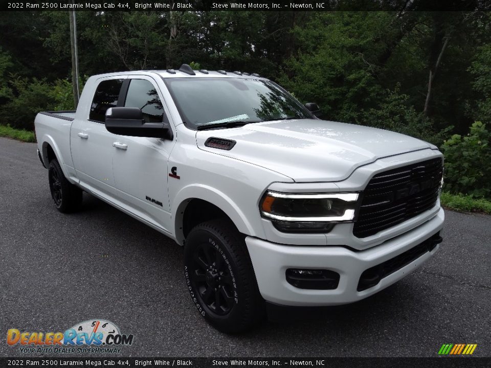 Front 3/4 View of 2022 Ram 2500 Laramie Mega Cab 4x4 Photo #4