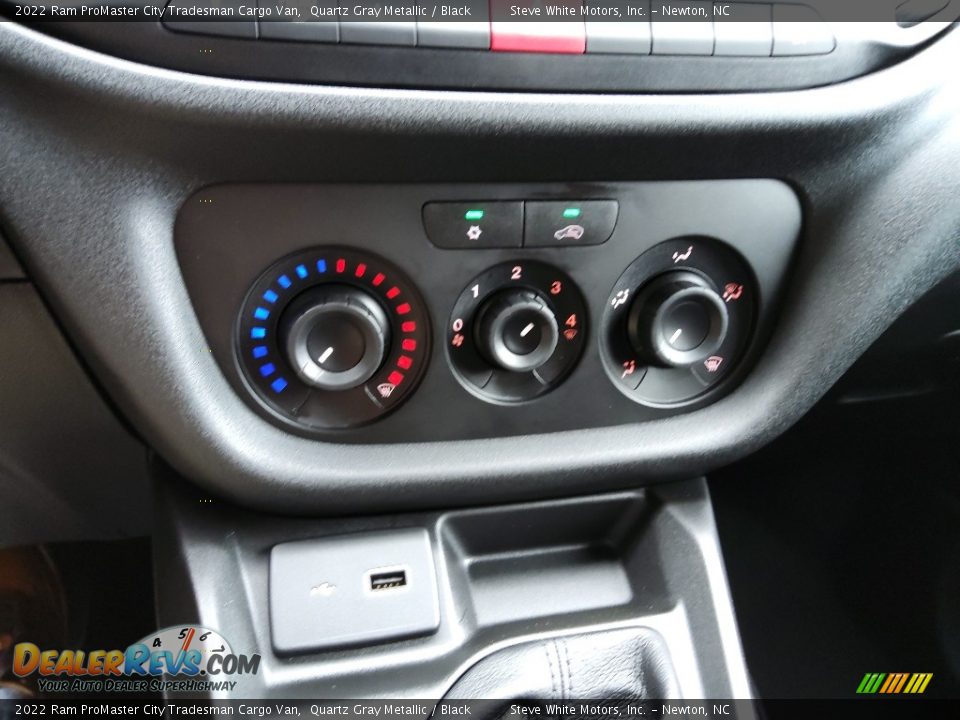 Controls of 2022 Ram ProMaster City Tradesman Cargo Van Photo #23