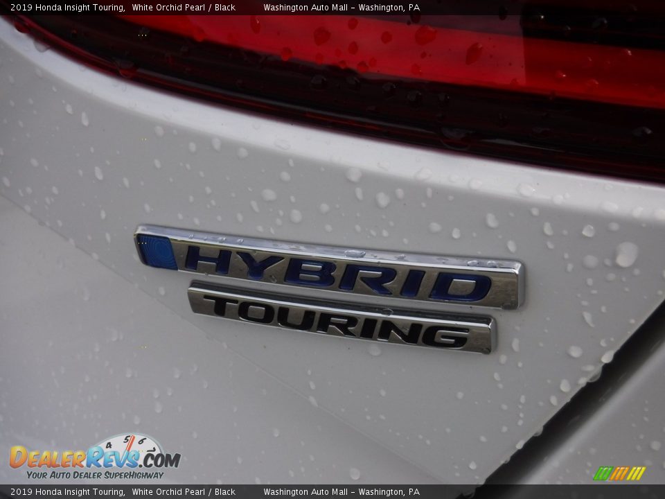 2019 Honda Insight Touring White Orchid Pearl / Black Photo #18
