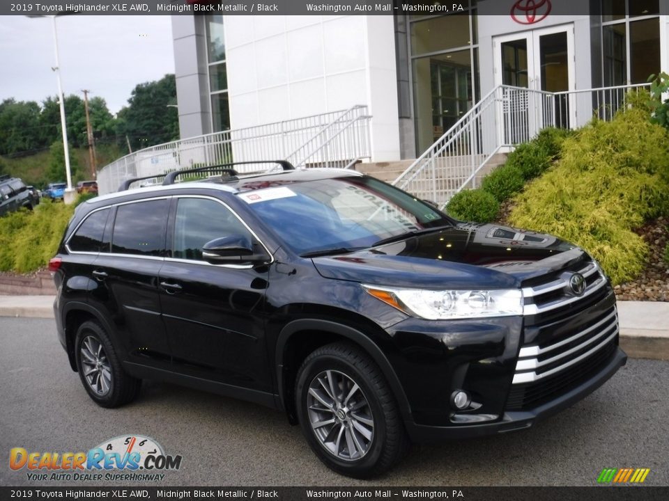 2019 Toyota Highlander XLE AWD Midnight Black Metallic / Black Photo #1