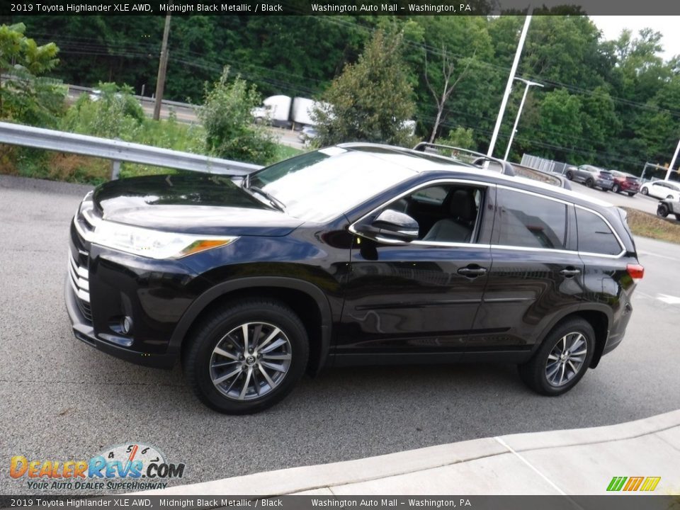 2019 Toyota Highlander XLE AWD Midnight Black Metallic / Black Photo #15