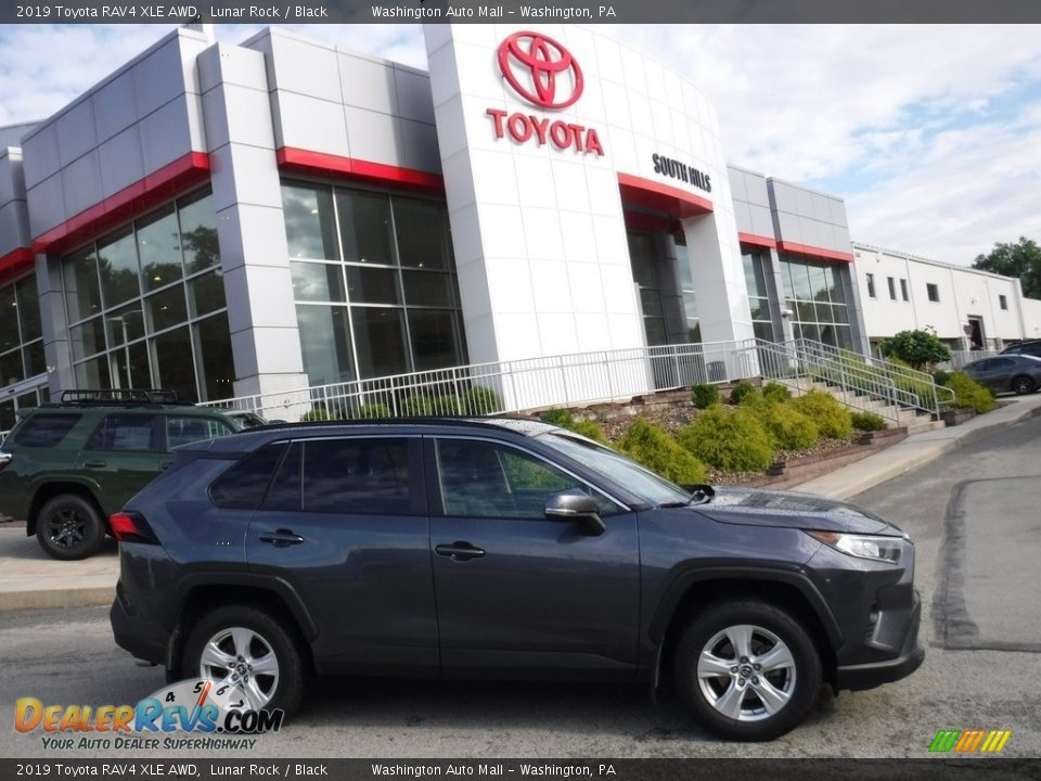 2019 Toyota RAV4 XLE AWD Lunar Rock / Black Photo #2