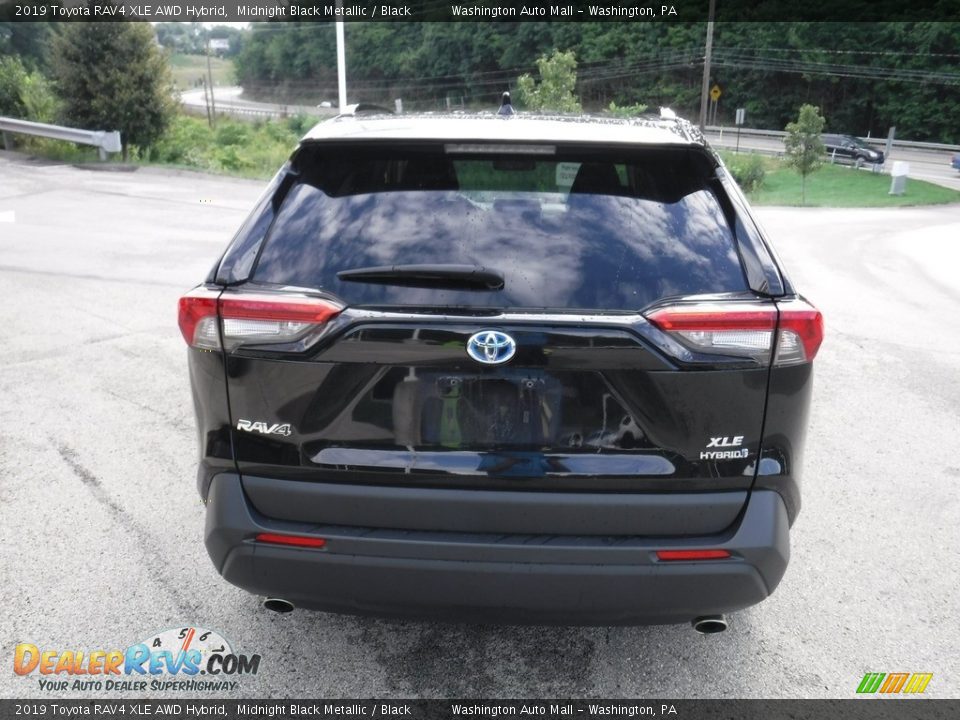 2019 Toyota RAV4 XLE AWD Hybrid Midnight Black Metallic / Black Photo #15