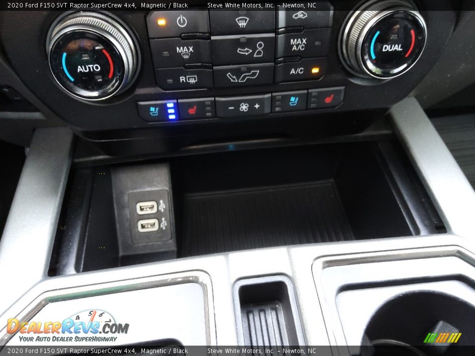 Controls of 2020 Ford F150 SVT Raptor SuperCrew 4x4 Photo #30