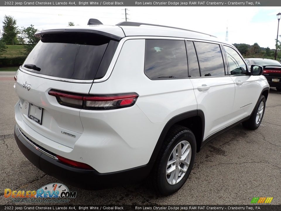 2022 Jeep Grand Cherokee L Laredo 4x4 Bright White / Global Black Photo #5