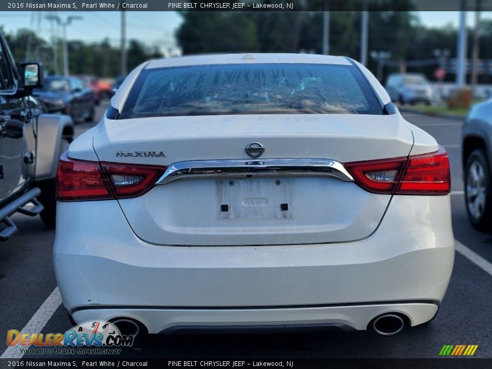 2016 Nissan Maxima S Pearl White / Charcoal Photo #6