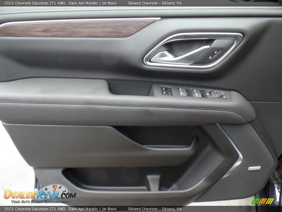 Door Panel of 2023 Chevrolet Suburban Z71 4WD Photo #13