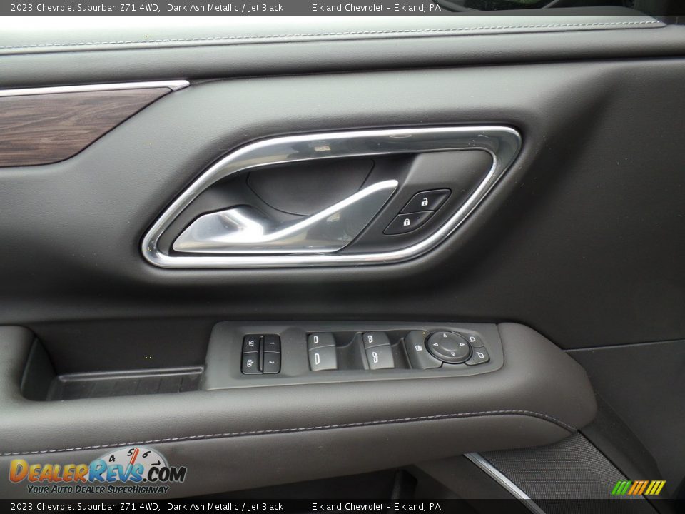 Door Panel of 2023 Chevrolet Suburban Z71 4WD Photo #14