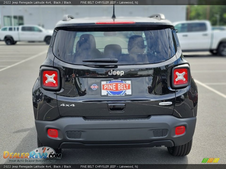 2022 Jeep Renegade Latitude 4x4 Black / Black Photo #5