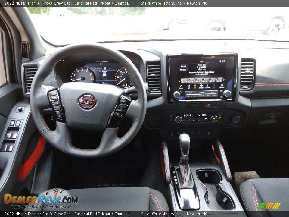 Dashboard of 2022 Nissan Frontier Pro-X Crew Cab Photo #18