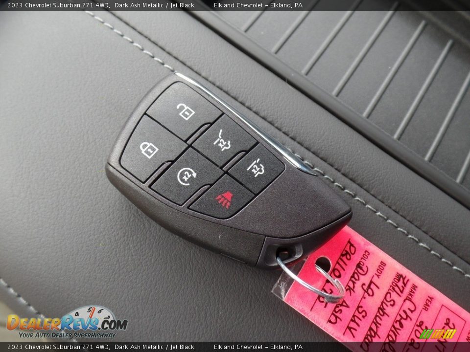 Keys of 2023 Chevrolet Suburban Z71 4WD Photo #33