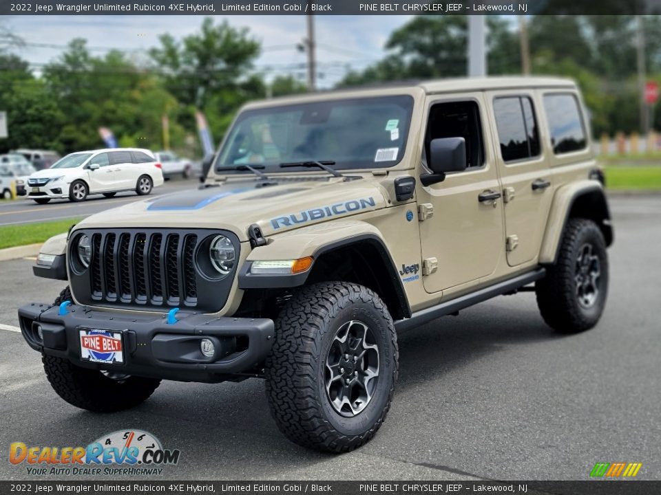 Front 3/4 View of 2022 Jeep Wrangler Unlimited Rubicon 4XE Hybrid Photo #1