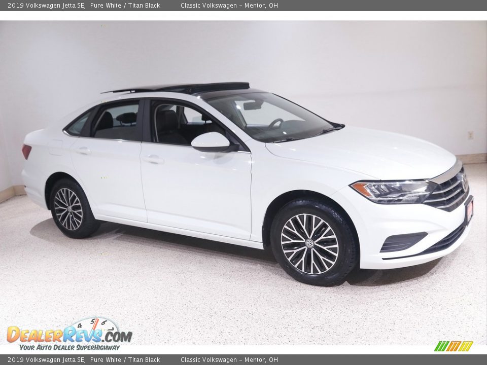 2019 Volkswagen Jetta SE Pure White / Titan Black Photo #1